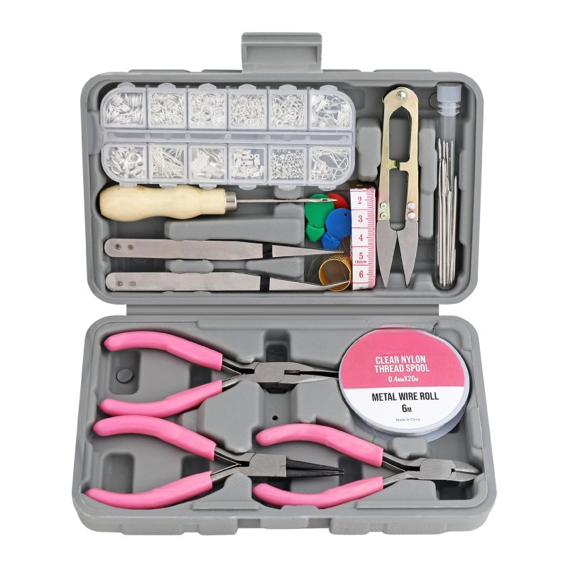 Ensemble de 17 outils pour la  - Craft Tools avis et prix